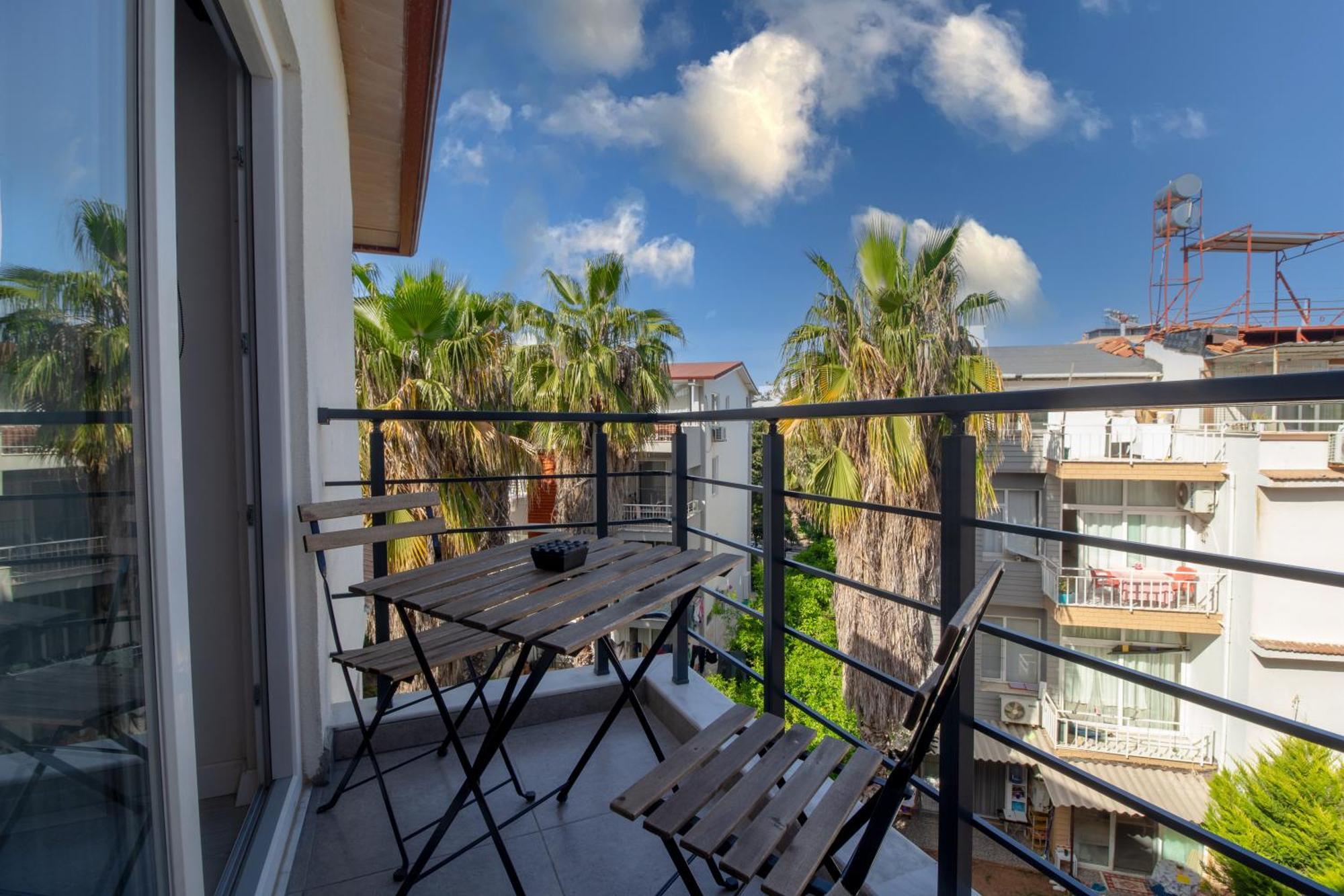 Alex Suites Lara Antalya Exterior photo