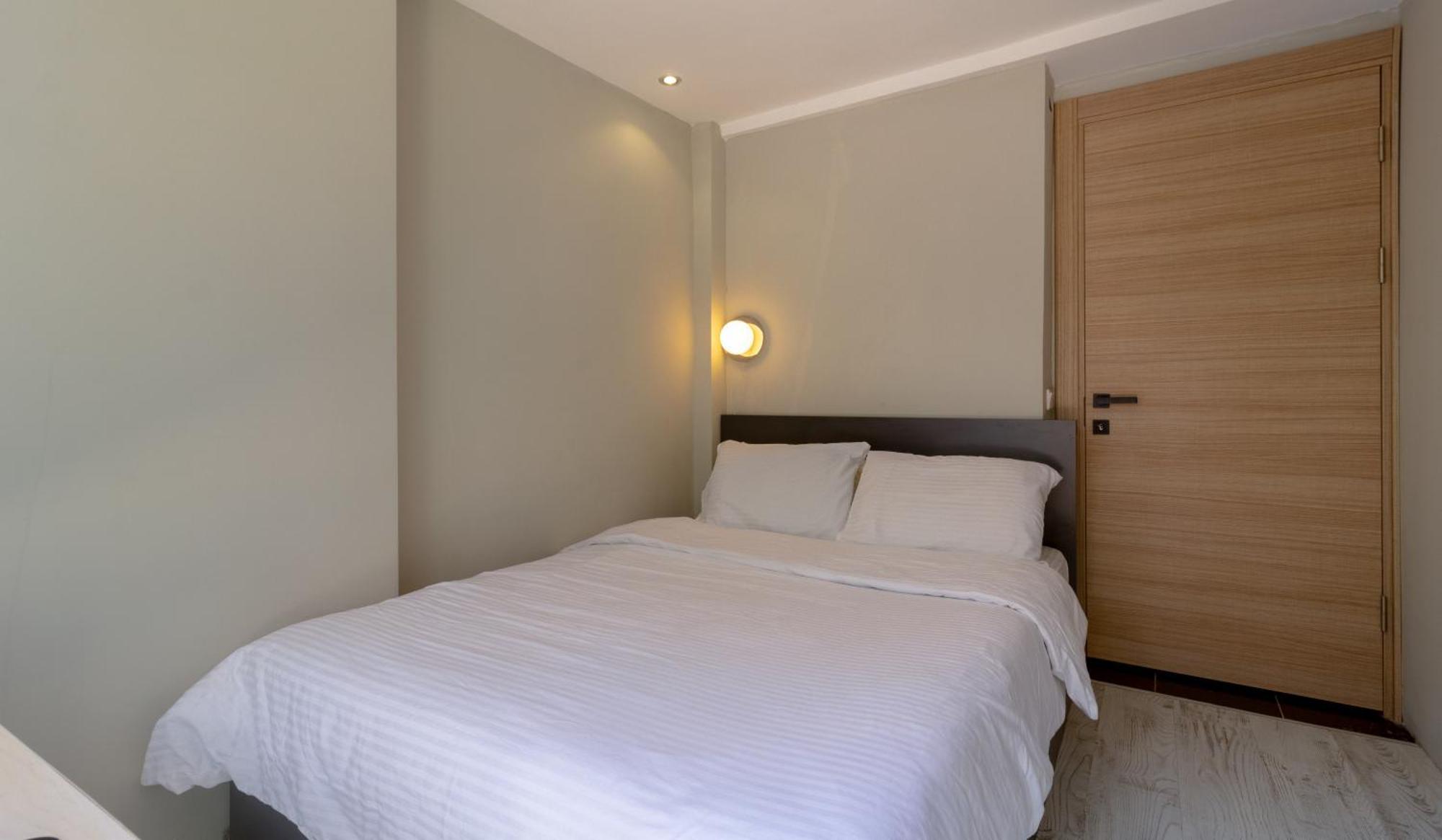 Alex Suites Lara Antalya Exterior photo